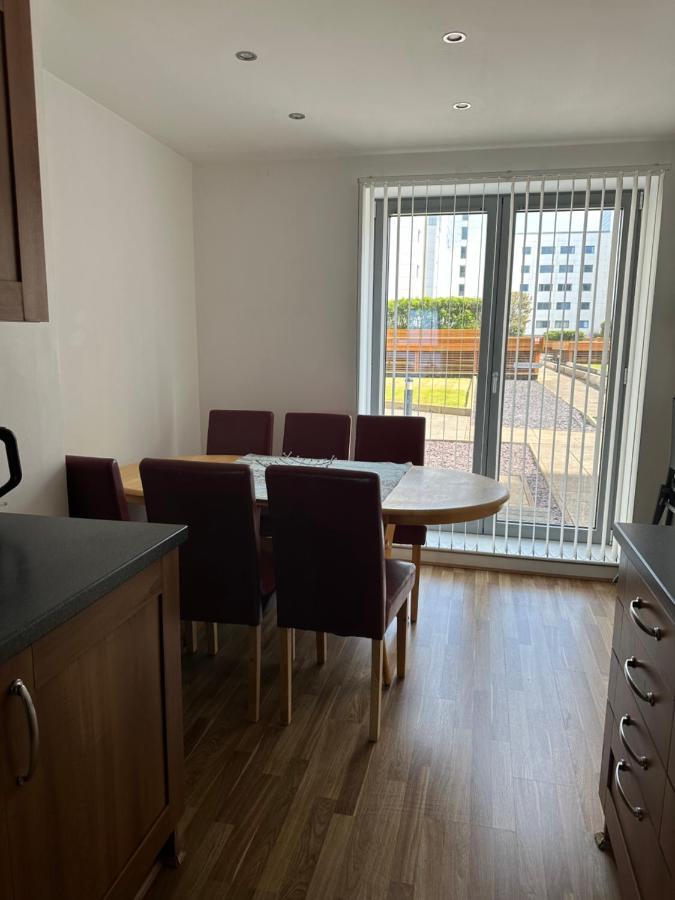Stunning Waterfront Western Harbour Apartment Edinburgh Exterior photo